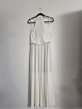 Frank Lyman Design White Halter Pleated Maxi Dress